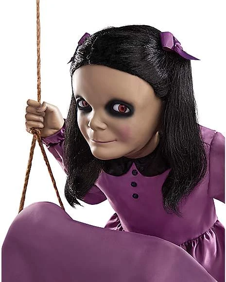 6 Ft Rat Girl Animatronic 5 6 Ft Rat Girl Animatronic - Image 3